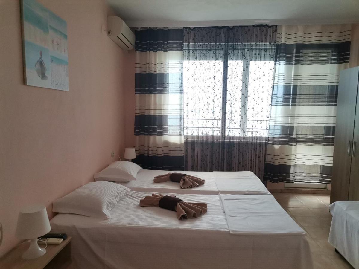 Guest House Maggy Sozopol Exterior photo