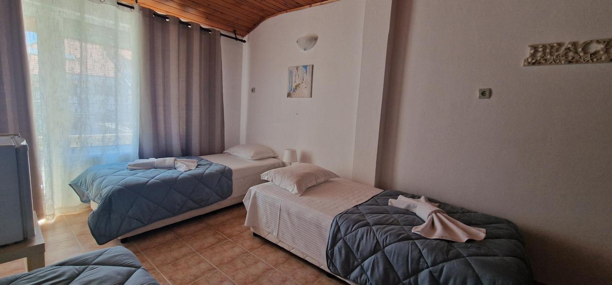 Guest House Maggy Sozopol Exterior photo